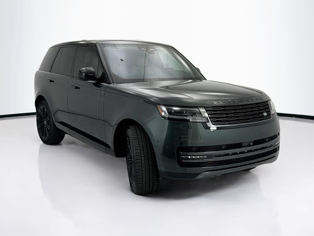 Used 2024 Land Rover Range Rover SE AWD/4WD image 3