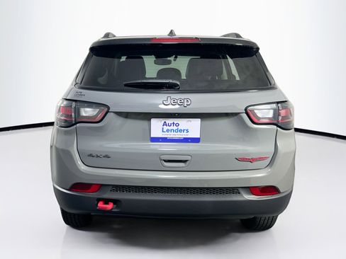 Used 2022 Jeep Compass Trailhawk w/ Trailhawk Elite Group AWD/4WD image 6