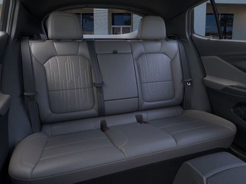 New 2025 Buick Envista Avenir image 17