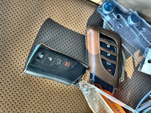 Used 2019 Lexus ES 350 image 18