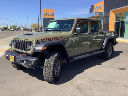 New 2026 Jeep Gladiator Mojave AWD/4WD image 5