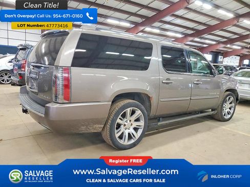 Used 2013 Cadillac Escalade ESV Premium AWD/4WD image 4