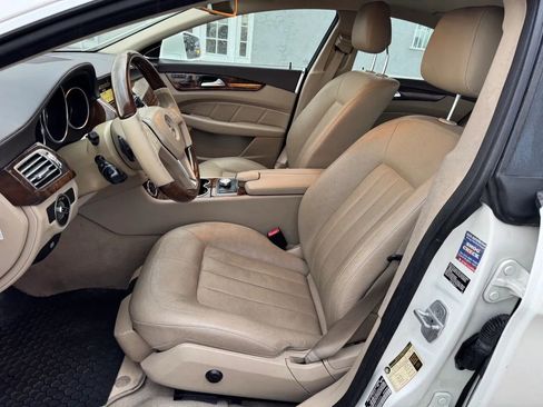 Used 2012 Mercedes-Benz CLS 550 image 14