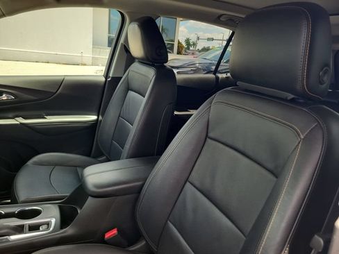 Used 2020 Chevrolet Equinox Premier FWD image 16