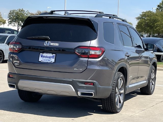 Used 2025 Honda Pilot Elite image 4