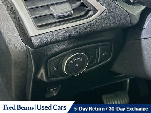 Used 2016 Lincoln MKZ AWD image 12