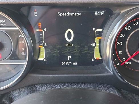 Certified 2021 Jeep Gladiator Mojave w/ Cold Weather Group image 39