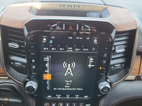 Used 2020 RAM 3500 Limited AWD/4WD image 28