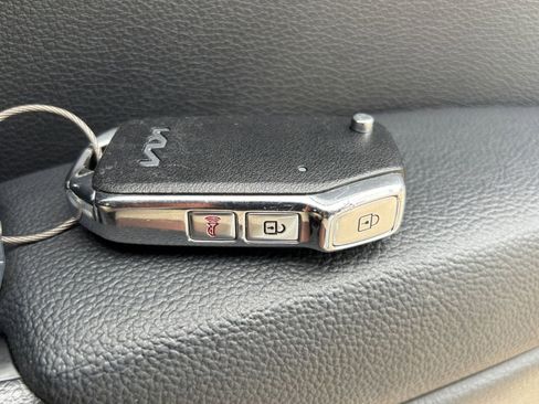 Used 2025 Kia Soul LX w/ LX Technology Package image 28