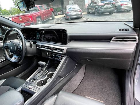 Used 2022 Kia K5 GT-Line FWD image 9