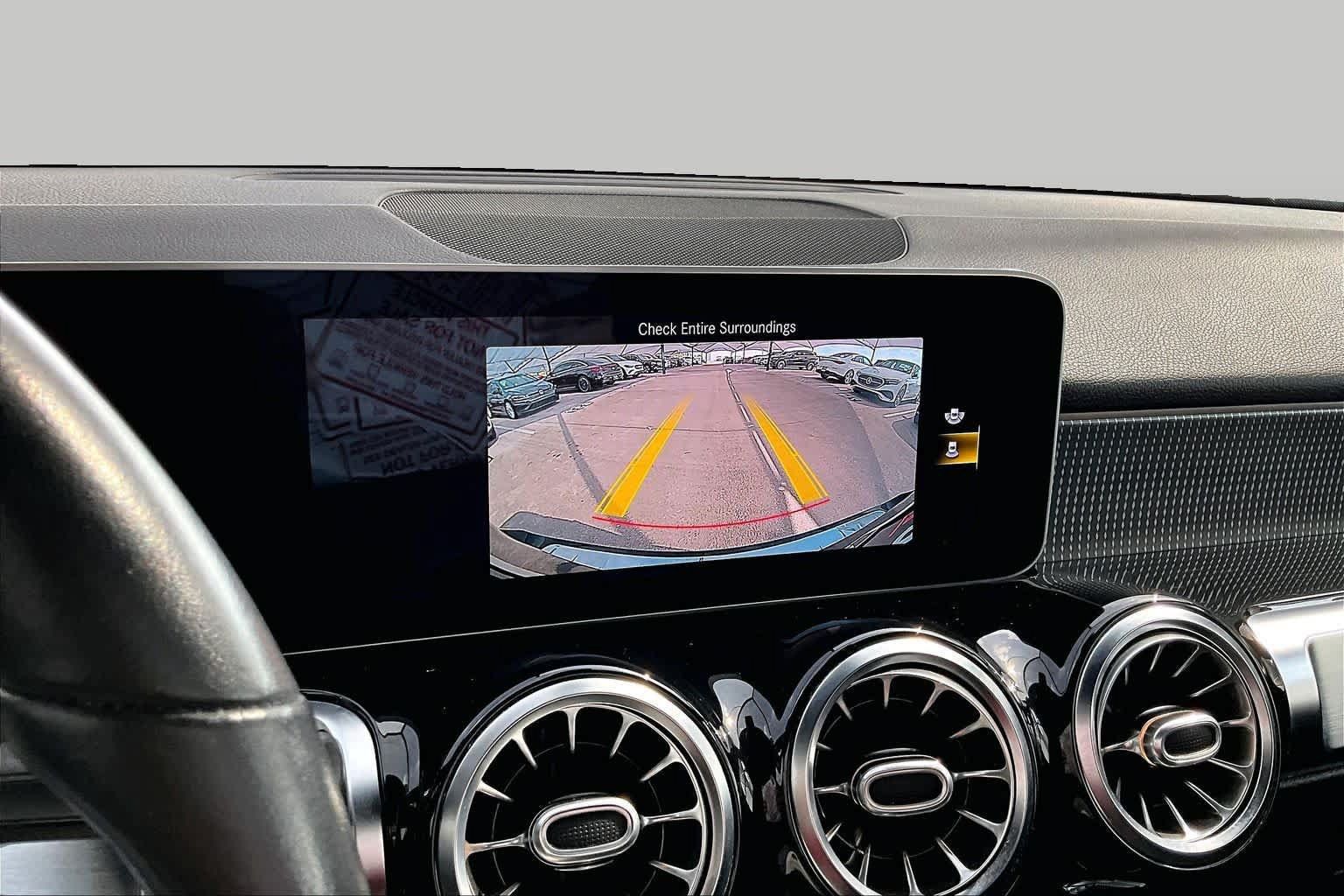 Used 2021 Mercedes-Benz GLB 250 image 26