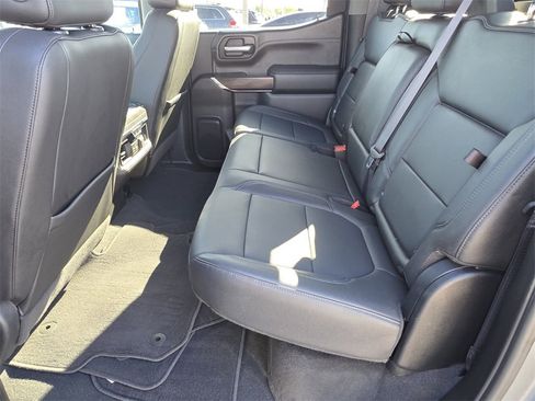 Used 2021 GMC Sierra 1500 SLT w/ SLT Premium Plus Package image 17