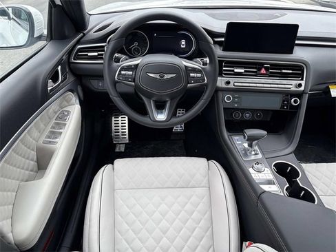 Used 2025 Genesis G70 3.3T Advanced w/ Sport Prestige Package image 13