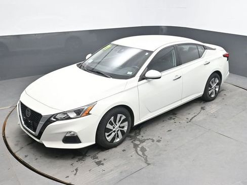 Used 2021 Nissan Altima 2.5 S FWD image 25