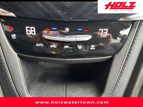 Certified 2024 Cadillac XT6 Premium Luxury w/ LPO, Floor Liner Package AWD/4WD image 20