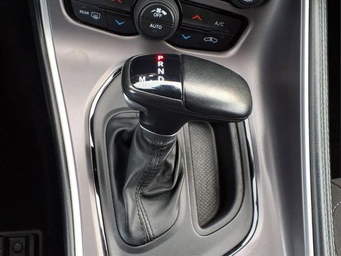 Used 2022 Dodge Challenger GT image 26