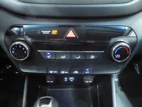 Used 2017 Hyundai Tucson SE FWD image 16