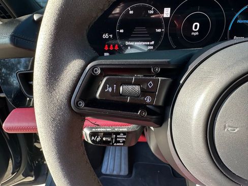 Certified 2023 Porsche Taycan GTS image 18