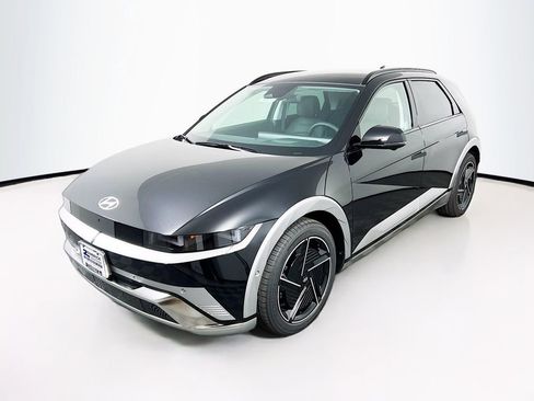 New 2026 Hyundai Ioniq 5 Limited image 3