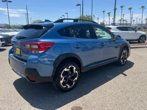 Used 2021 Subaru Crosstrek 2.5i Limited w/ Moonroof Package 2 AWD/4WD image 3