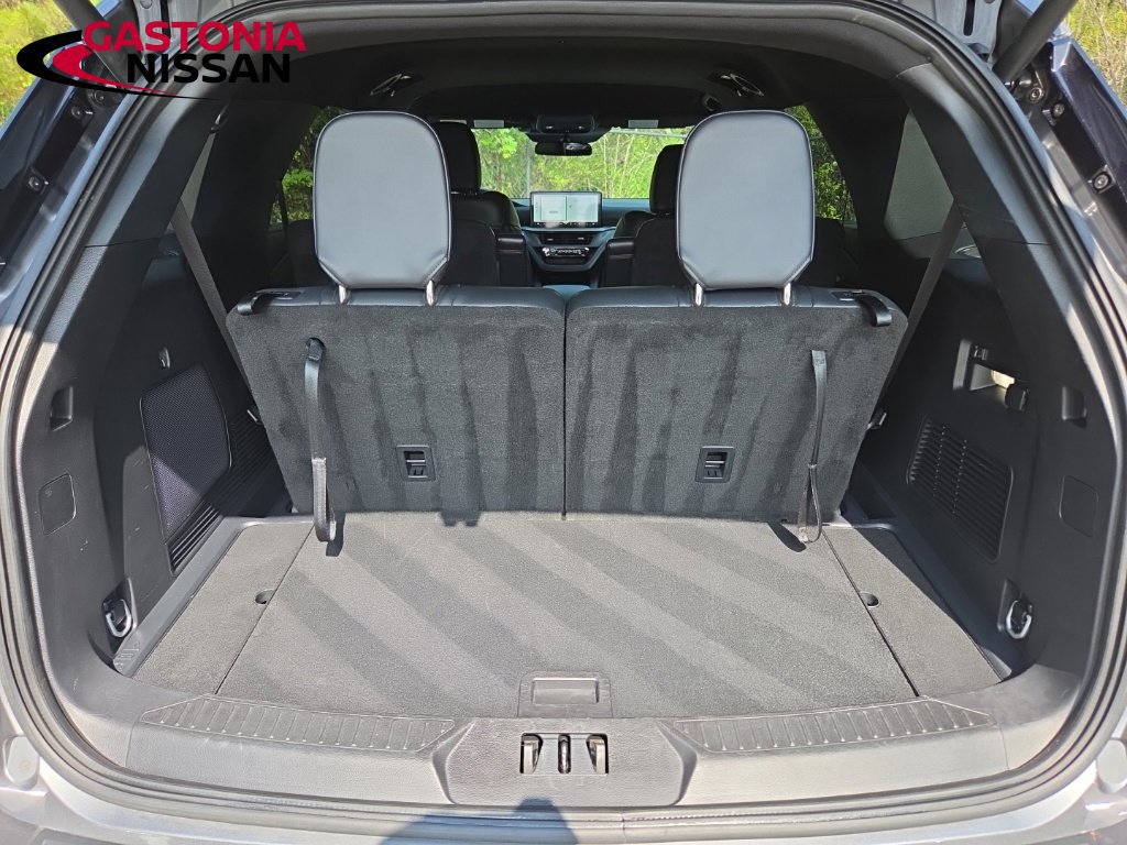 Used 2025 Ford Explorer ST-Line AWD/4WD image 38
