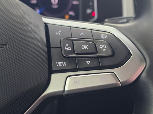 Used 2020 Volkswagen Atlas Cross Sport SEL image 45