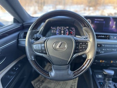 Used 2019 Lexus ES 350 w/ Premium Package image 21