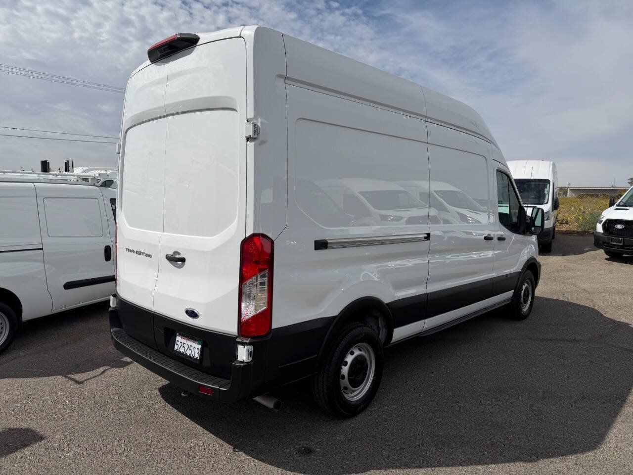 Used 2023 Ford Transit 250 148 High Roof RWD image 6