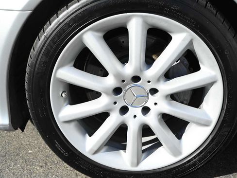 Used 2007 Mercedes-Benz SL 550 image 16