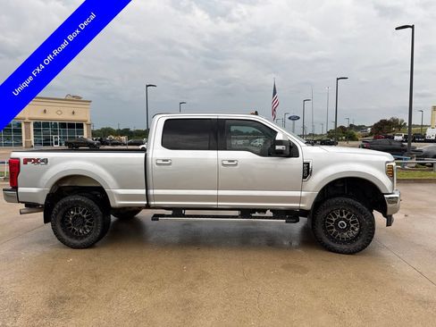 Used 2019 Ford F250 Lariat w/ Lariat Value Package AWD/4WD image 18