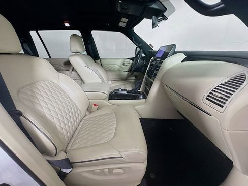 Certified 2024 INFINITI QX80 Sensory w/ Cargo Package AWD/4WD image 37