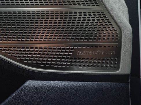 Used 2025 Hyundai Palisade Calligraphy AWD/4WD image 35