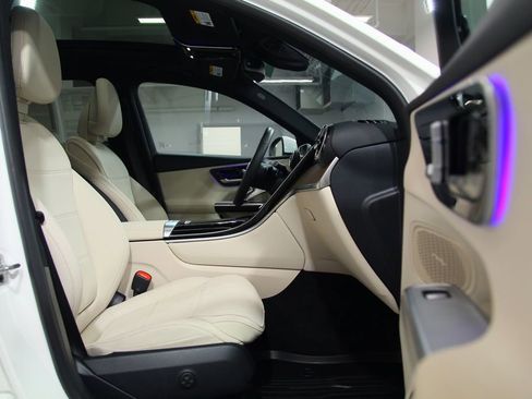 Certified 2026 Mercedes-Benz GLC 300 4MATIC image 22