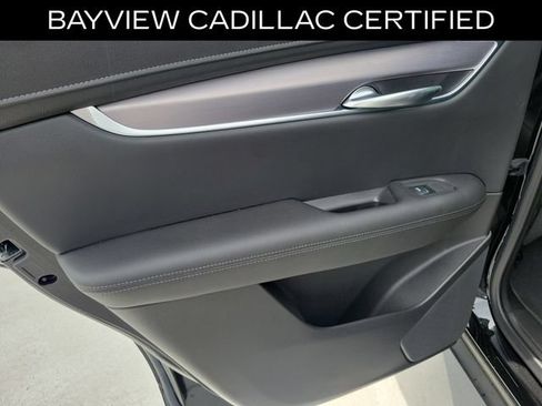 Certified 2024 Cadillac XT5 Luxury FWD image 23