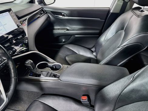 Used 2022 Toyota Camry XLE AWD/4WD image 23