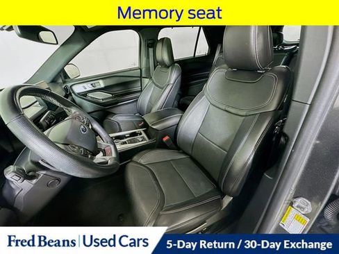 Certified 2020 Ford Explorer ST w/ Premium Technology Package AWD/4WD image 28