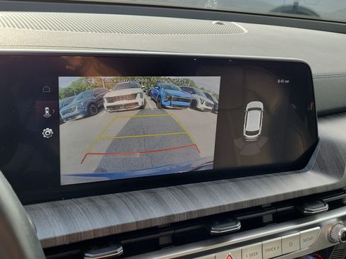 Used 2024 Kia Telluride EX w/ EX Captain's Chair Package FWD image 35