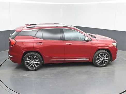 Used 2018 GMC Terrain Denali w/ Advanced Safety Package AWD/4WD image 38