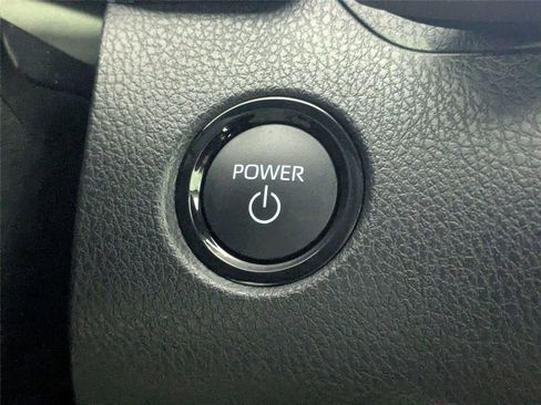 Used 2026 Toyota Camry XLE FWD image 28