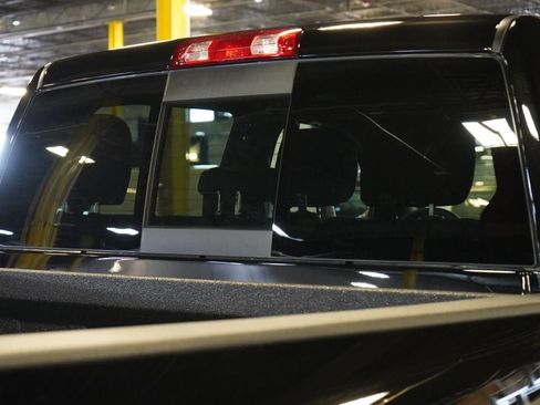 New 2026 RAM 2500 Big Horn AWD/4WD image 10