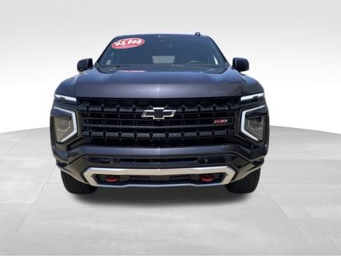 Used 2025 Chevrolet Tahoe Z71 AWD/4WD image 27