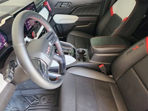 Used 2023 GMC Canyon AT4X w/ Edition 1 image 12