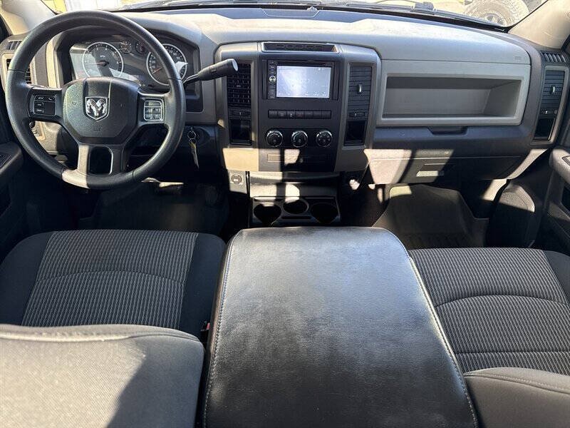 Used 2012 RAM 1500 Express RWD image 22