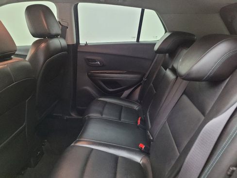 Used 2016 Chevrolet Trax LTZ w/ LPO, Protection Package AWD/4WD image 18