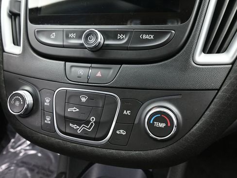 Used 2024 Chevrolet Malibu LS image 20