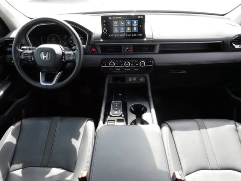 Used 2023 Honda Pilot EX-L image 10