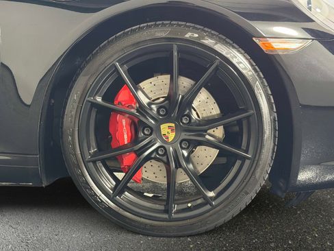 Used 2018 Porsche 911 Carrera S RWD image 20