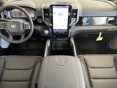 New 2026 RAM 1500 Laramie AWD/4WD image 14