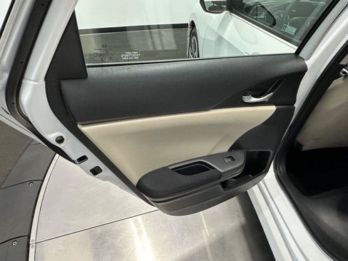 Used 2020 Honda Civic LX image 20