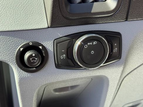 Used 2019 Ford Transit 150 148 Low Roof RWD image 16